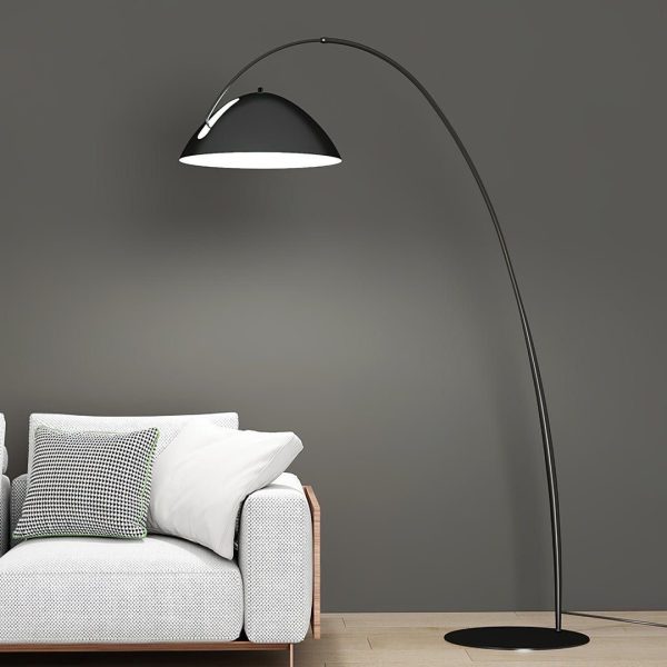آباژور ایستاده مدرن Pluma با طراحی ظریف و پایه بلند